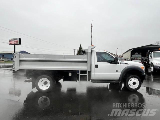 Ford F-550 Camiones bañeras basculantes o volquetes