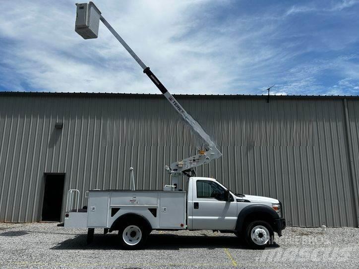 Ford F-550 Plataformas sobre camión