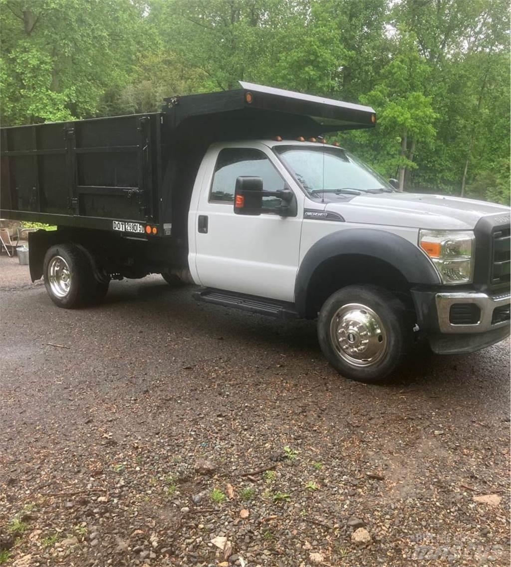 Ford F-550 Camiones bañeras basculantes o volquetes