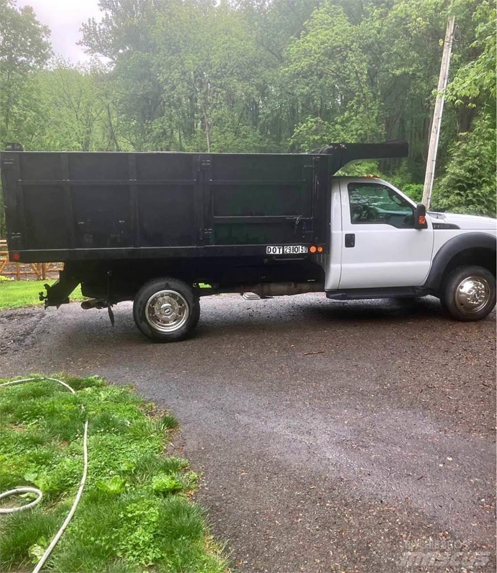 Ford F-550 Camiones bañeras basculantes o volquetes