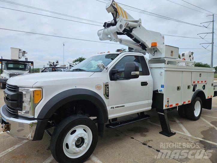 Ford F-550 Plataformas sobre camión