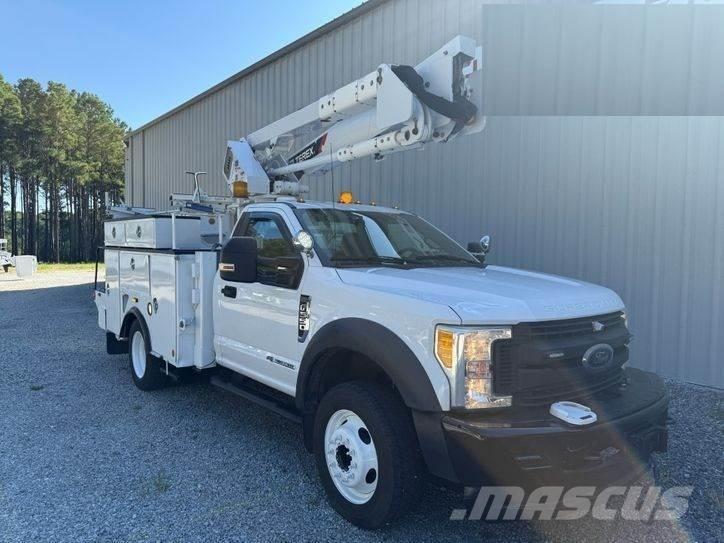 Ford F-550 Plataformas sobre camión