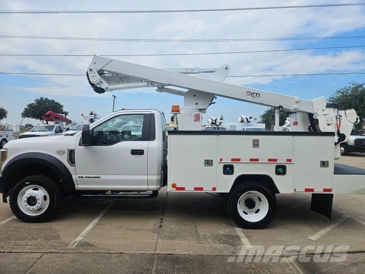 Ford F-550 Plataformas sobre camión