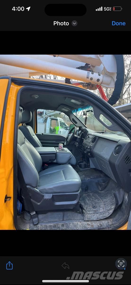 Ford F-550 Plataformas sobre camión