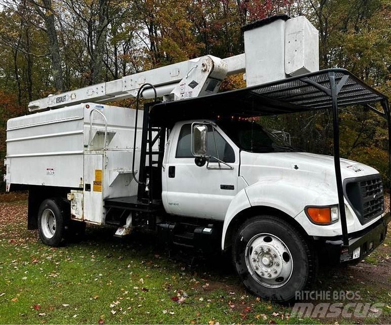 Ford F-750 Plataformas sobre camión