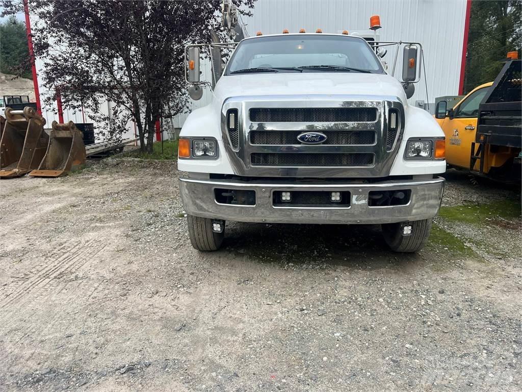 Ford F-750 Vehículos - Taller