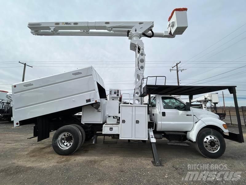 Ford F-750 Plataformas sobre camión