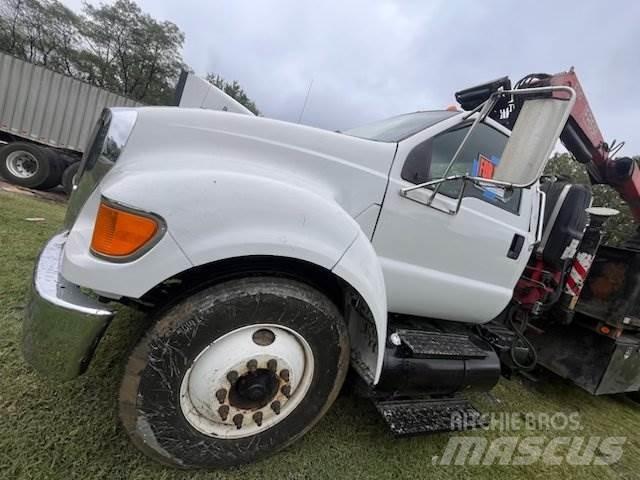Ford F-750 Otros camiones