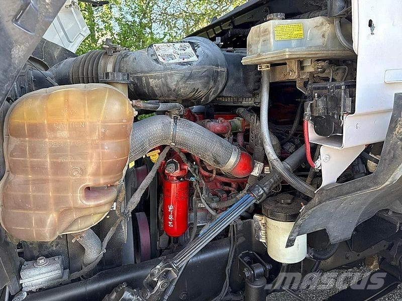 Ford F-750 Plataformas sobre camión