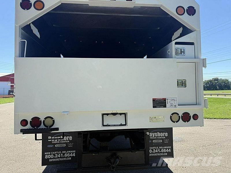 Ford F-750 Plataformas sobre camión