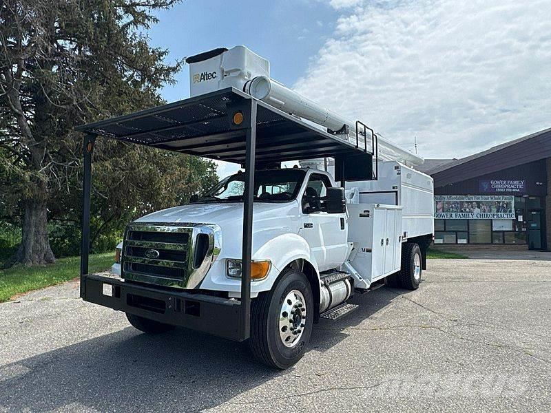Ford F-750 Plataformas sobre camión