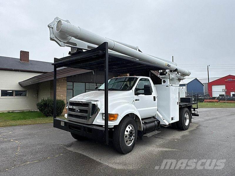 Ford F-750 Plataformas sobre camión