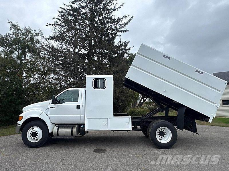 Ford F-750 Camiones volquete para virutas de madera