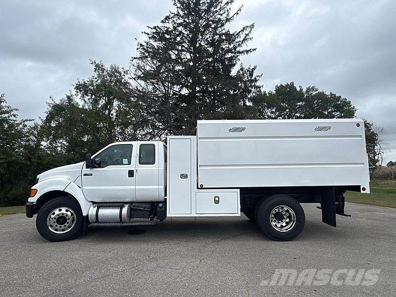 Ford F-750 Camiones volquete para virutas de madera