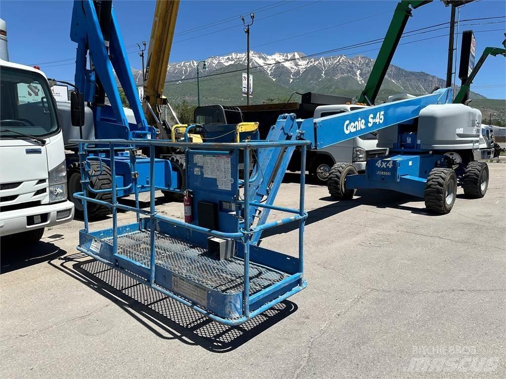 Genie S-45 Plataformas de trabajo telescópica