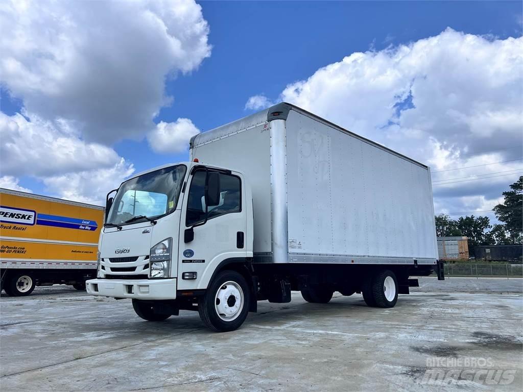 Isuzu NRR Camiones caja cerrada