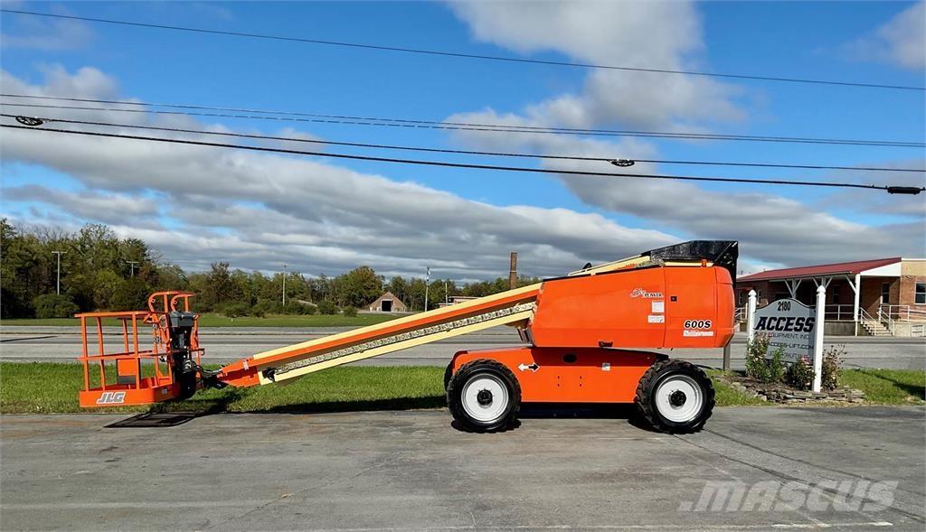 JLG 600S Plataformas de trabajo telescópica