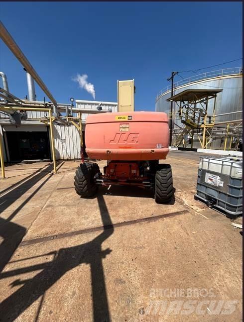 JLG 860SJ Plataforma de trabajo articulada