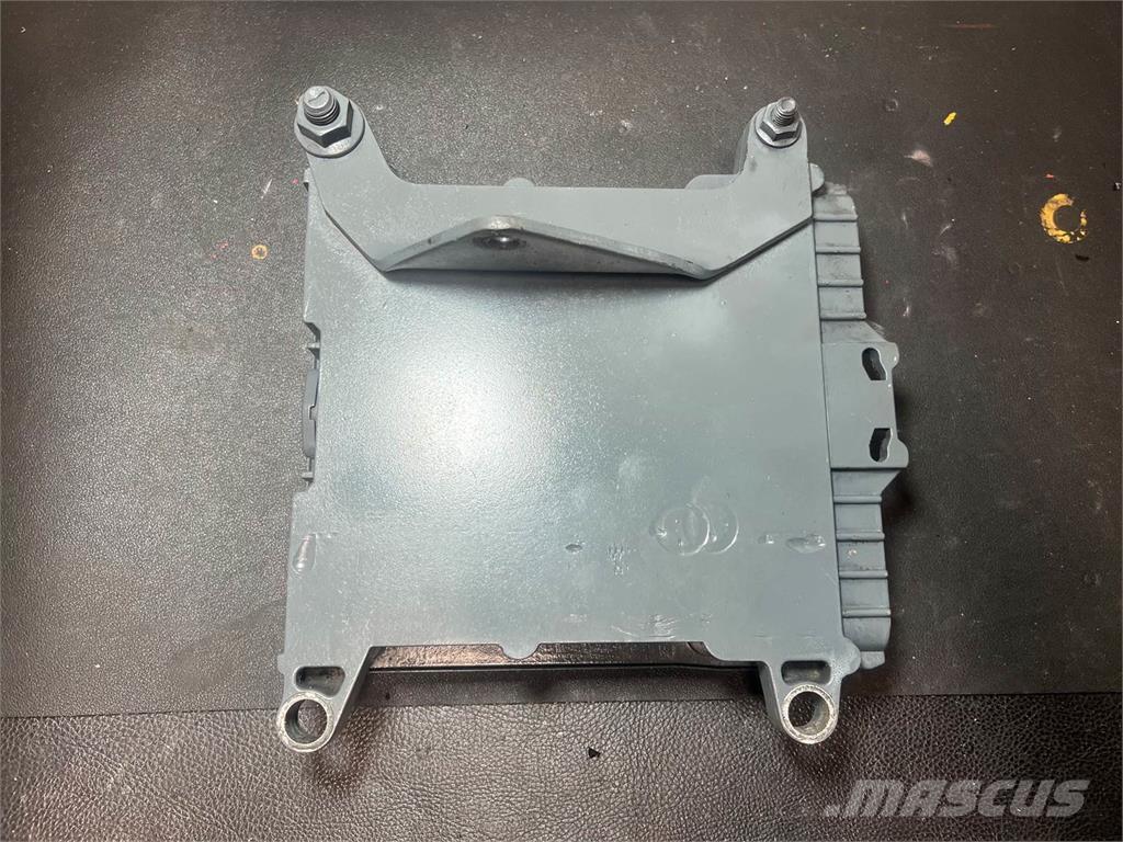 Mack AMI Electrónicos