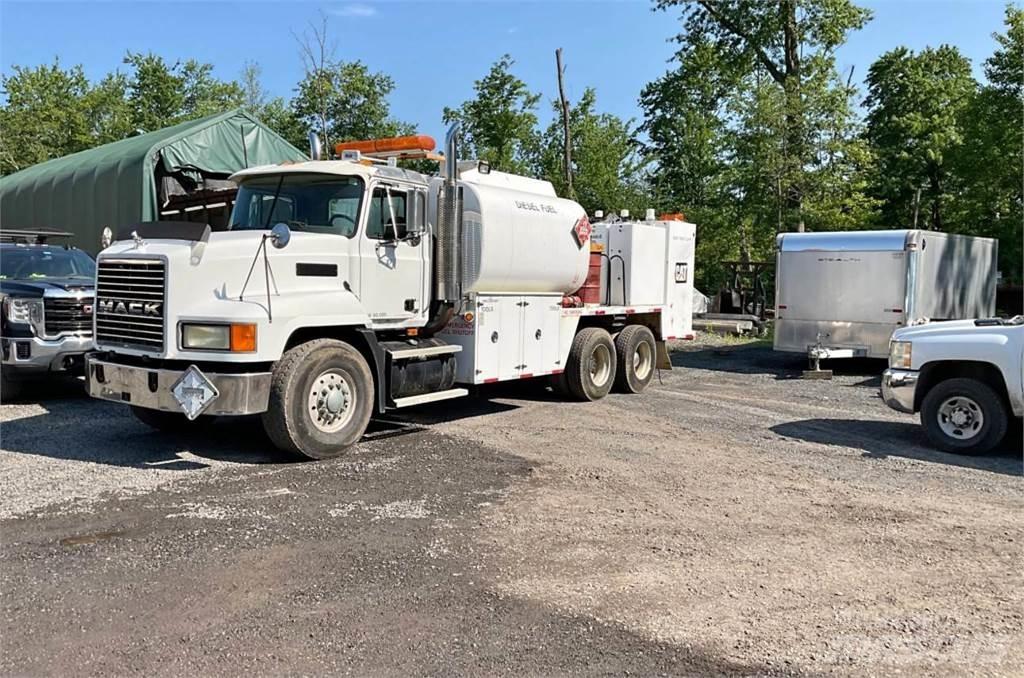 Mack CH613 Camiones cisterna
