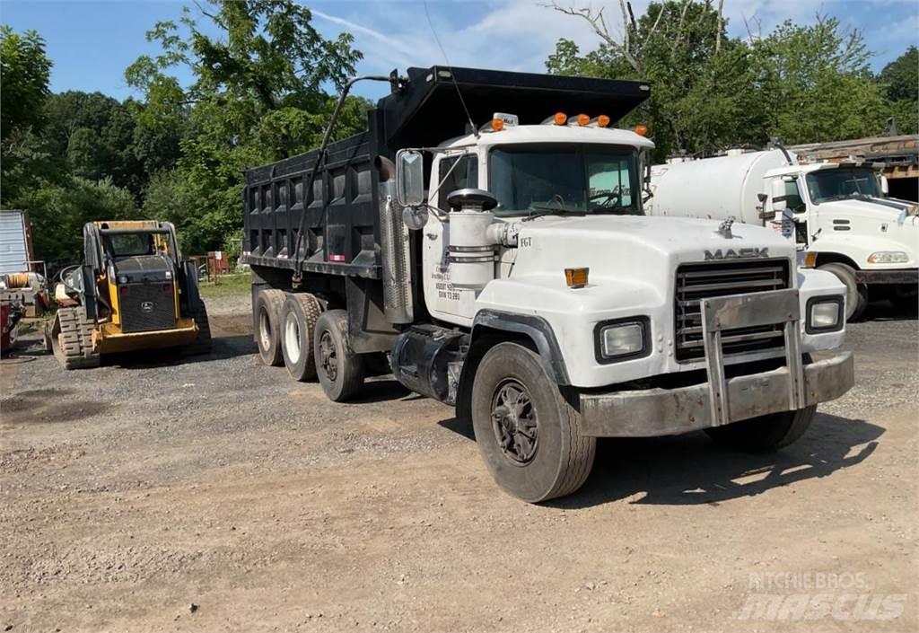 Mack E7 Camiones bañeras basculantes o volquetes