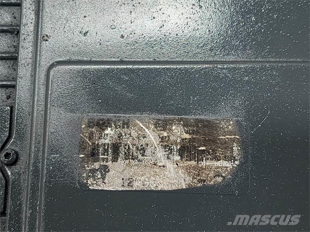 Mack N/A Electrónicos
