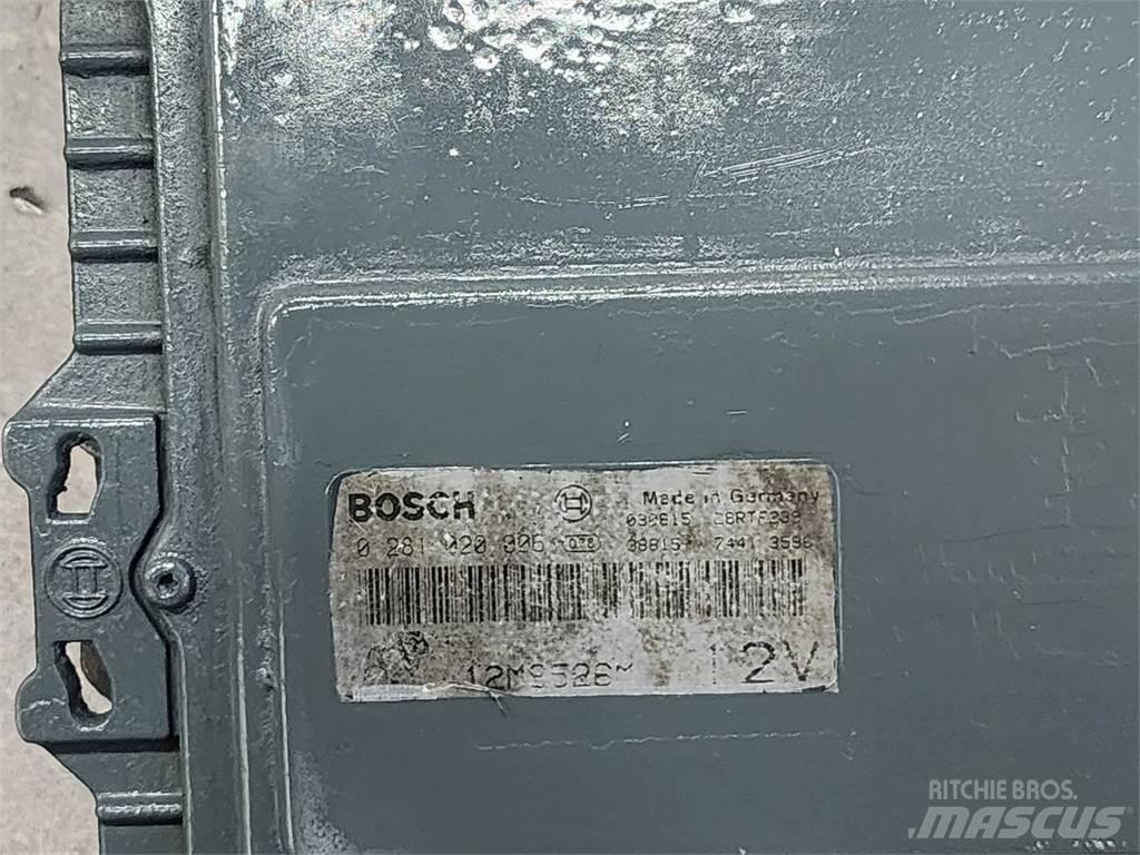 Mack N/A Electrónicos
