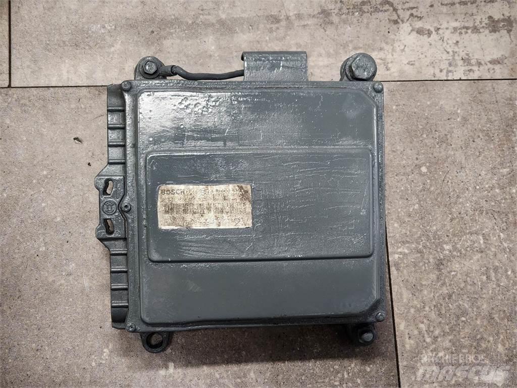 Mack N/A Electrónicos