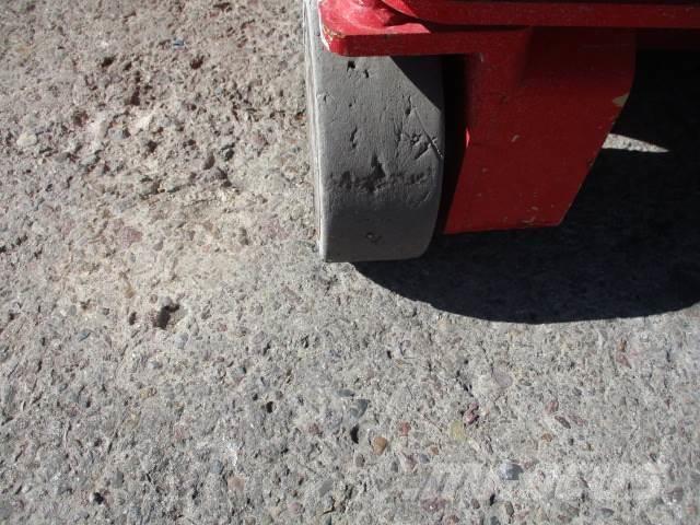 MEC 1330SE Plataformas tijera