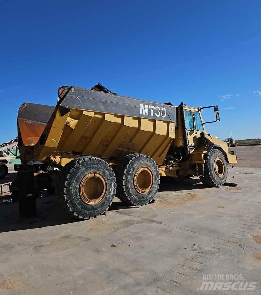 Moxy MT-30 Dúmpers articulados