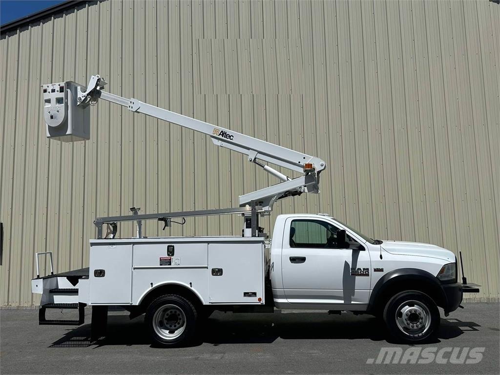 RAM 4500 Plataformas sobre camión