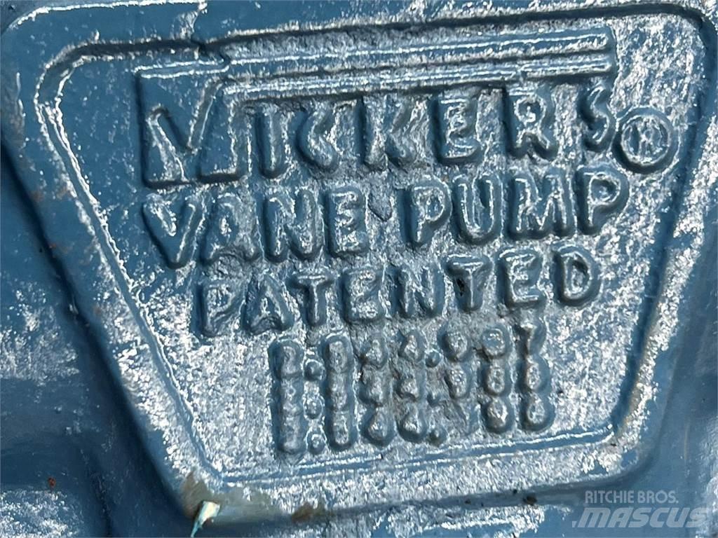 Vickers  Electrónicos