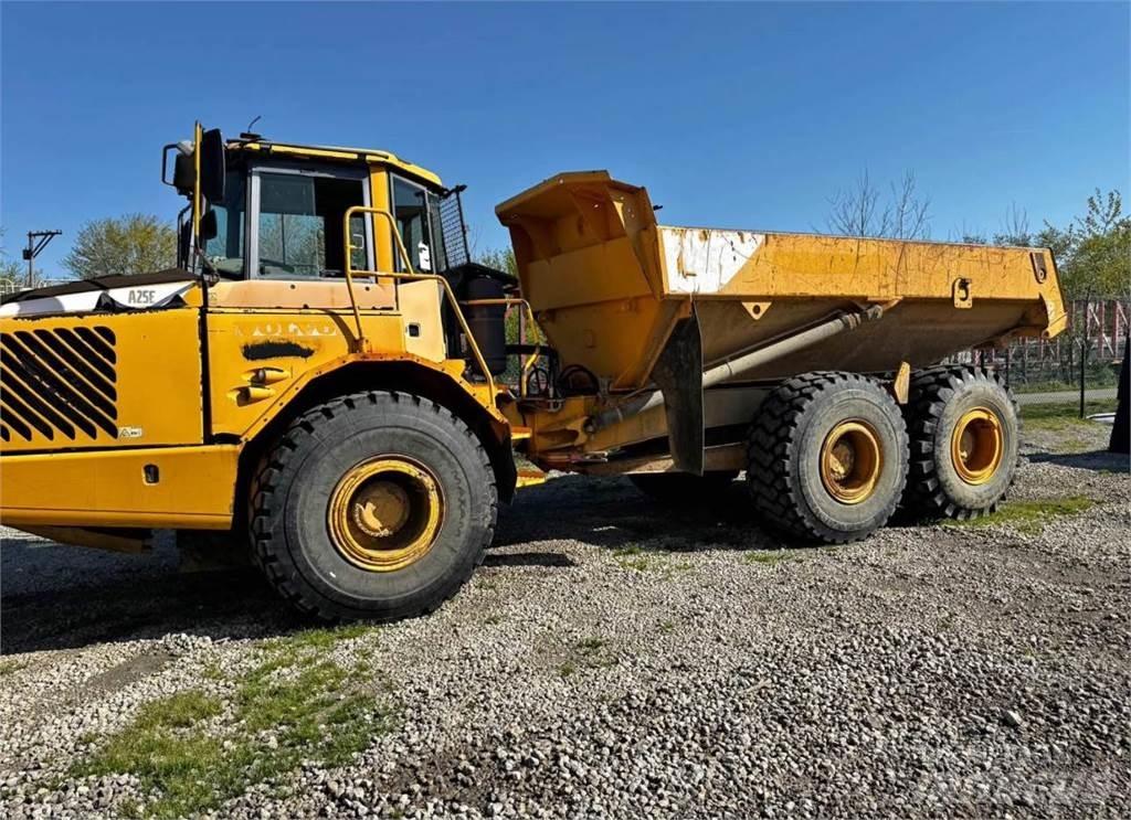 Volvo A25E Camiones bañeras basculantes o volquetes