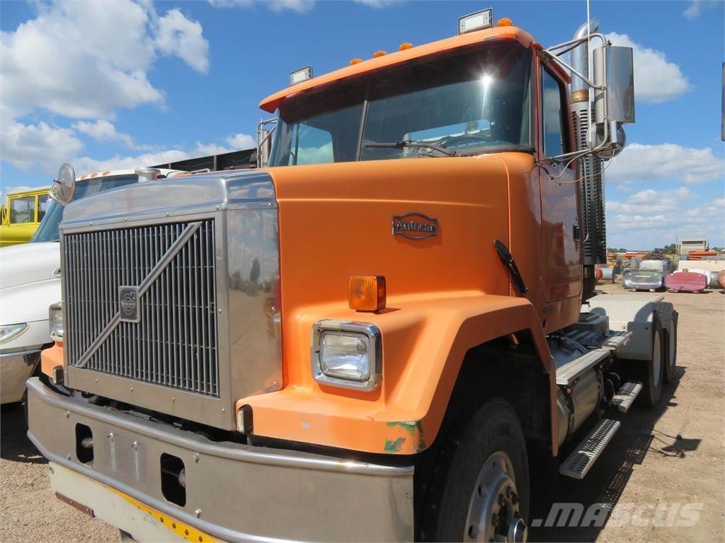 Volvo ACL Camiones chasis