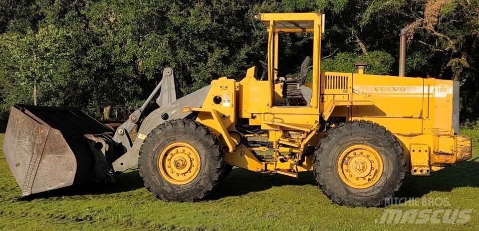 Volvo L90C Cargadoras sobre ruedas