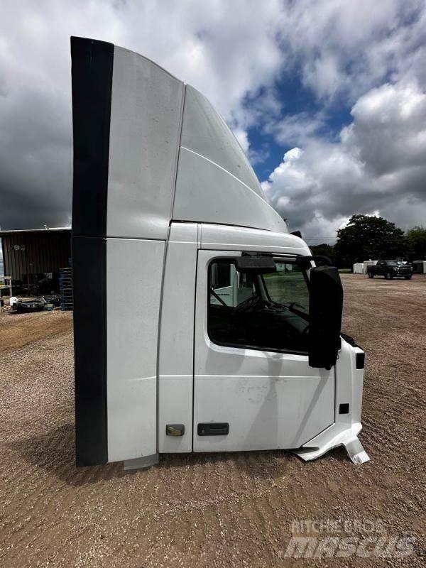 Volvo VNL Transporte - Otros