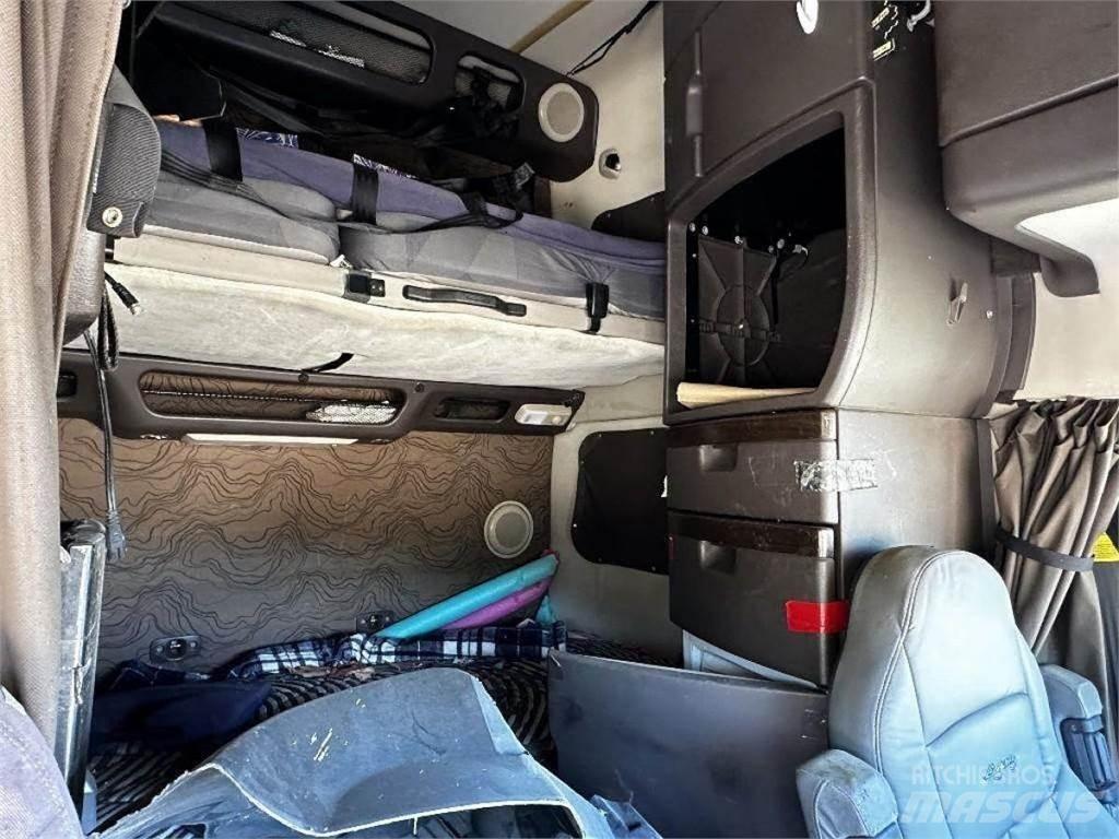 Volvo VNL Transporte - Otros