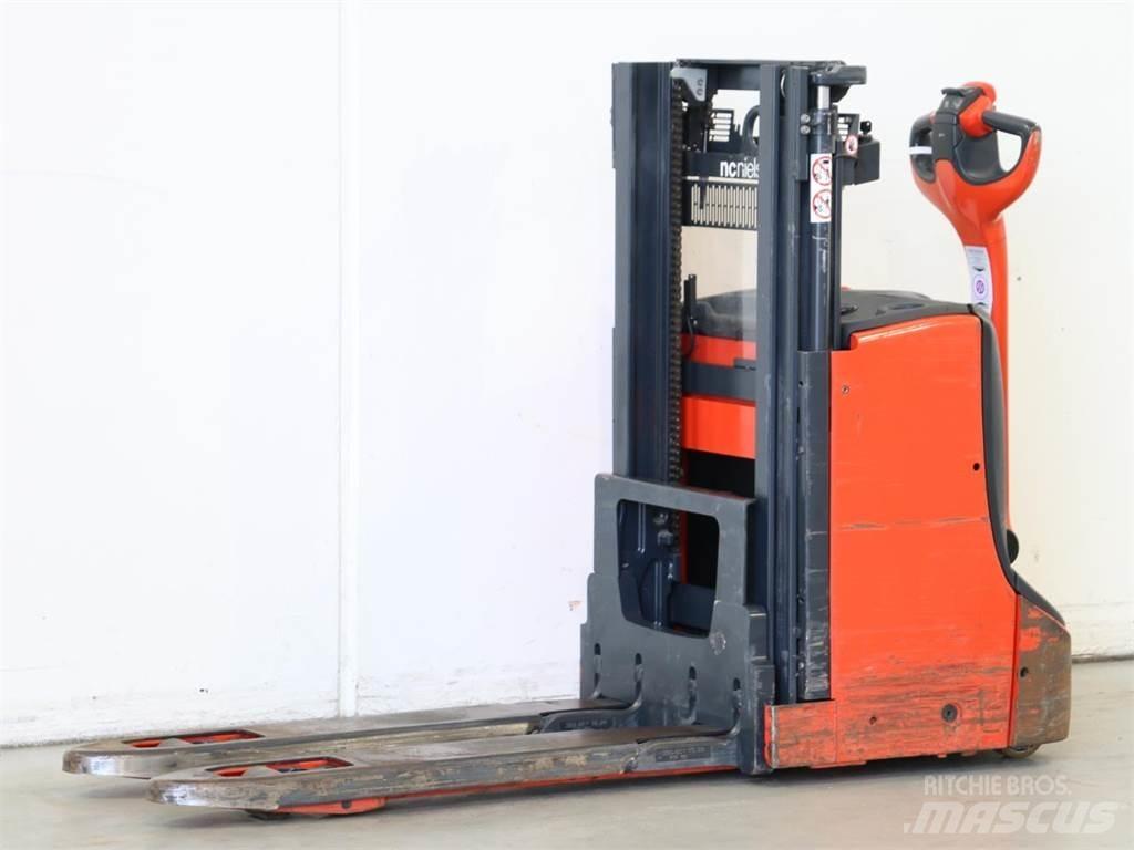 Linde D08/1160 Apiladores eléctricos