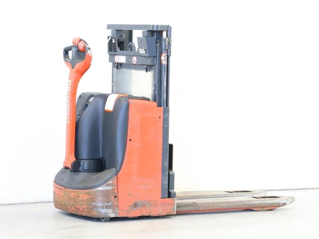 Linde D08/1160-00 Apiladores eléctricos
