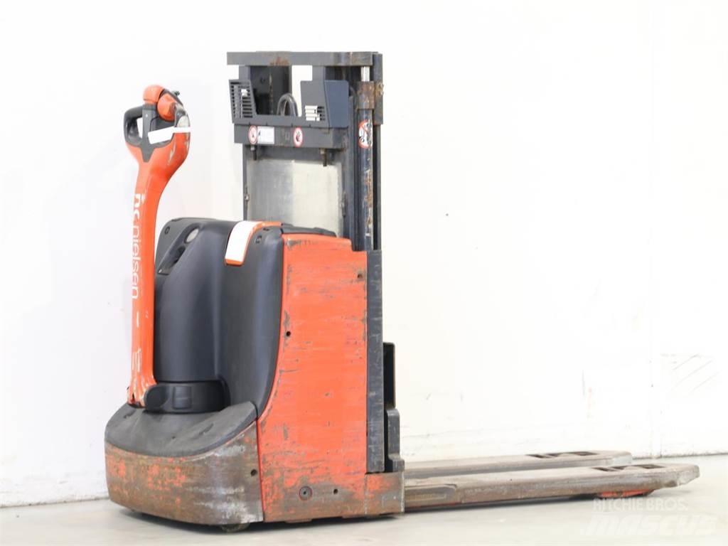 Linde D08/1160-00 Apiladores eléctricos