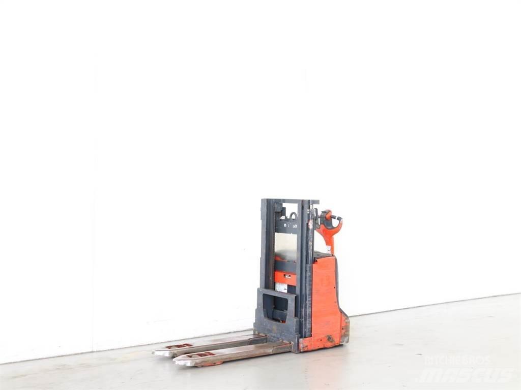 Linde D08/1160-00 Apiladores eléctricos