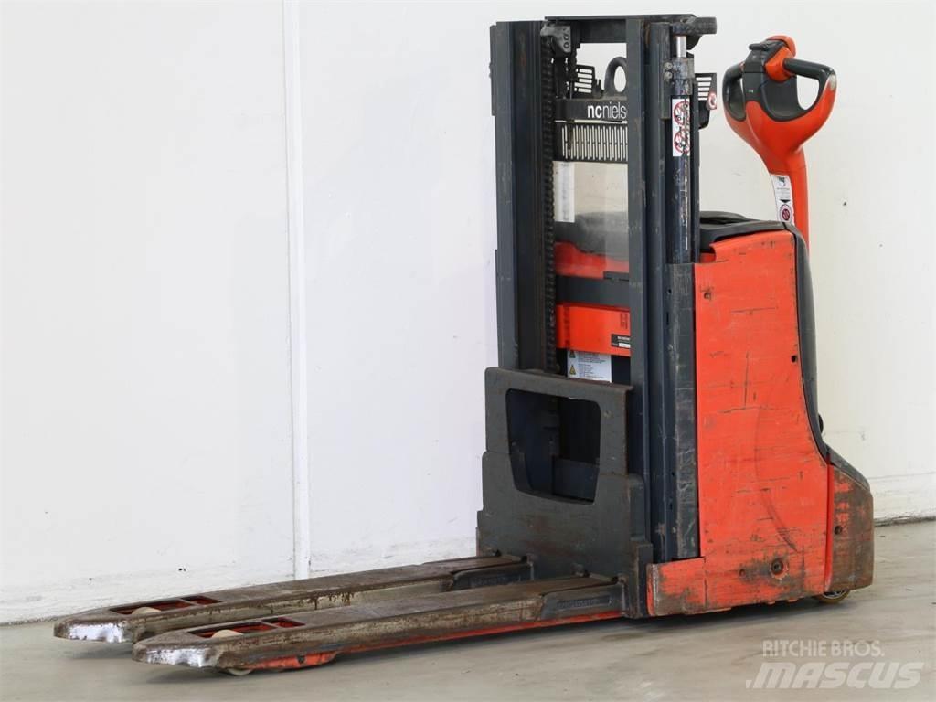 Linde D08/1160-00 Apiladores eléctricos