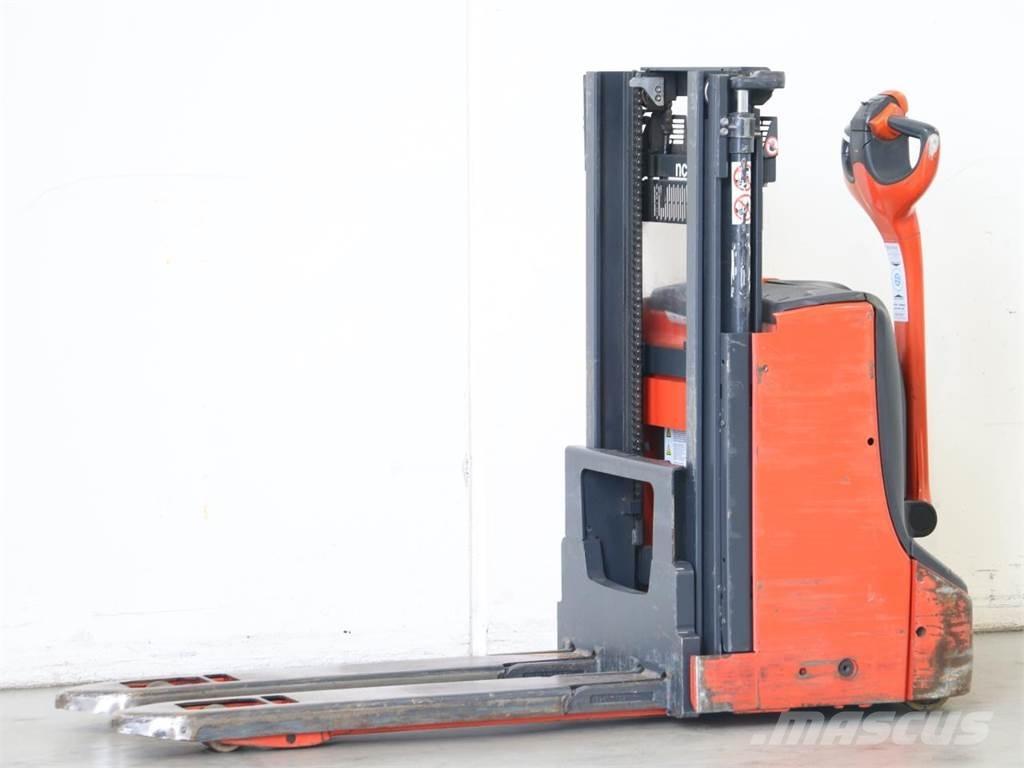 Linde D08/1160-00 Apiladores eléctricos