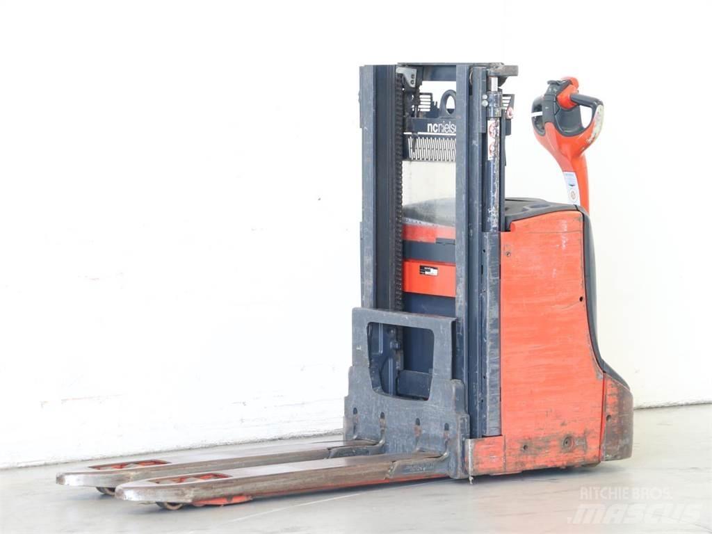 Linde D08/1160-00 Apiladores eléctricos