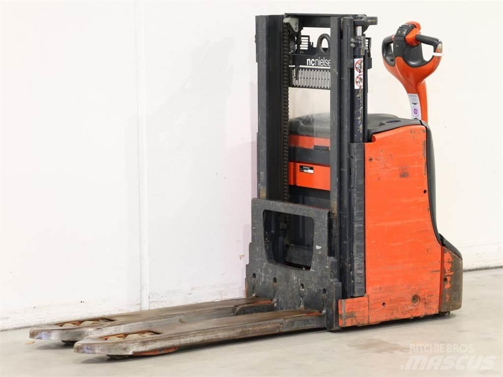 Linde D08/1160-00 Apiladores eléctricos