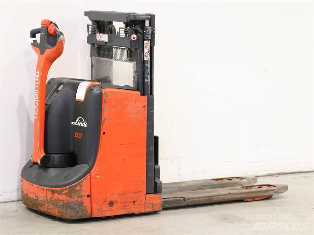 Linde D08/1160-00 Apiladores eléctricos
