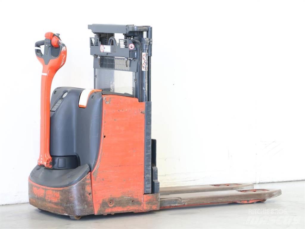 Linde D08/1160-00 Apiladores eléctricos