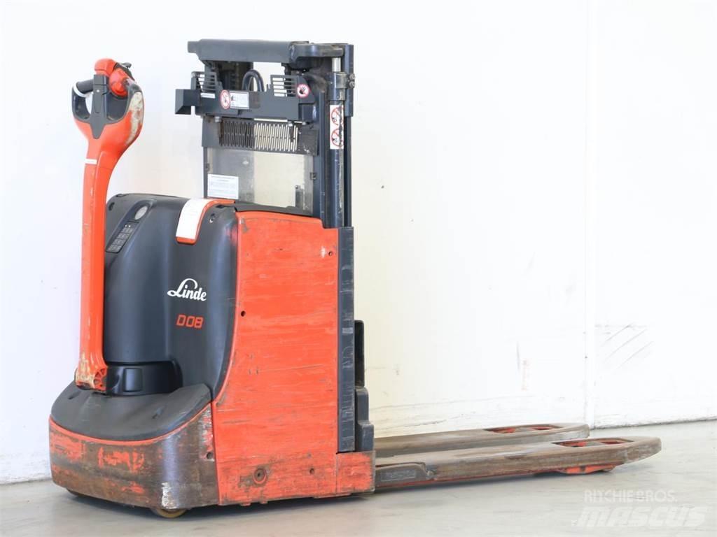 Linde D08/1160-00 Apiladores eléctricos