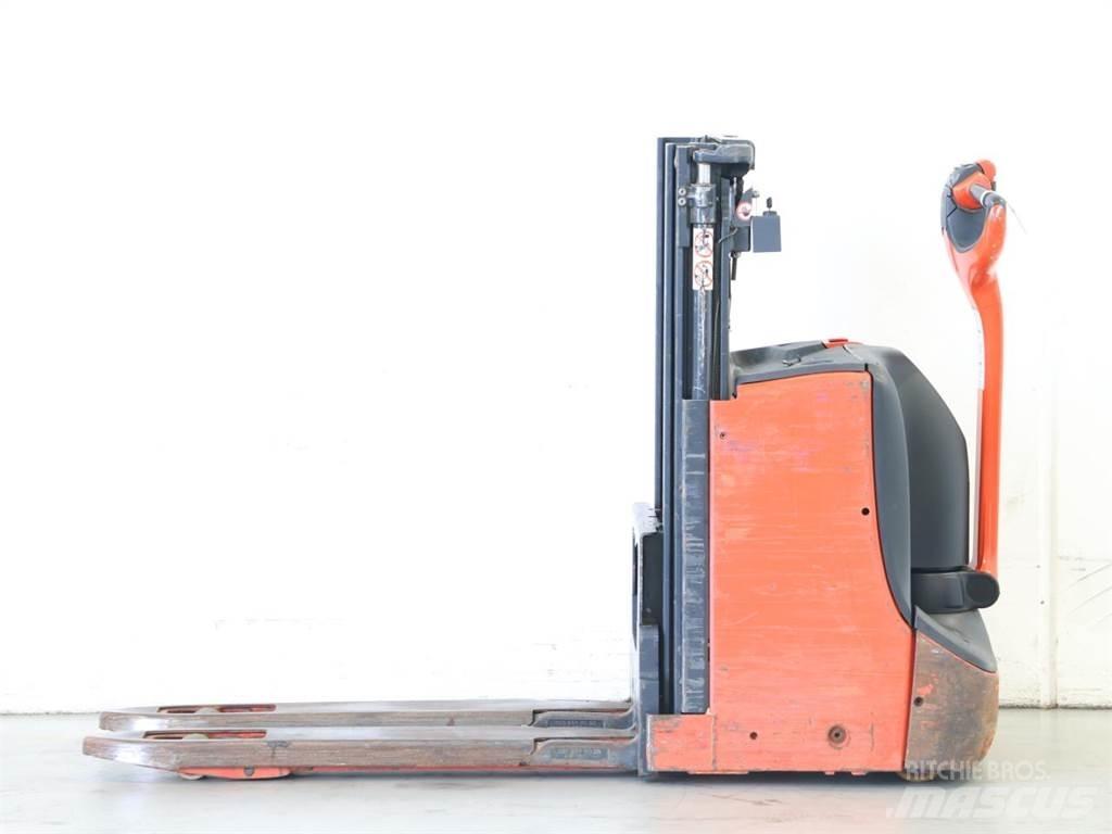 Linde D08/1160-00 Apiladores eléctricos