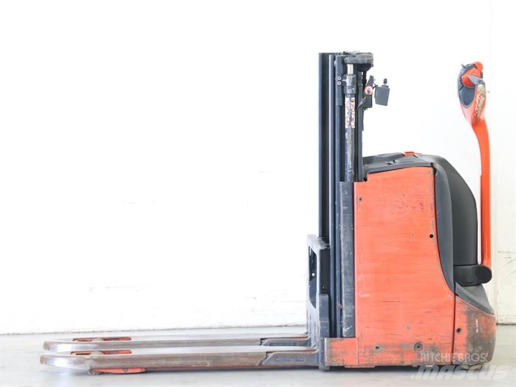 Linde D08/1160-00 Apiladores eléctricos